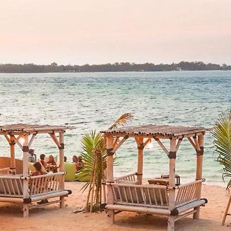 Puri Air Beach Resort & Spa Gili Air Kültér fotó