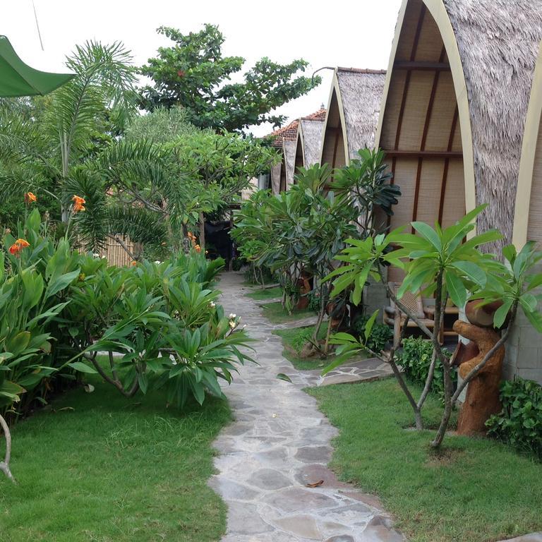Puri Air Beach Resort & Spa Gili Air Kültér fotó